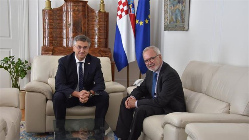 Predsjednik Vlade Plenković primio predsjednika Europske investicijske banke  